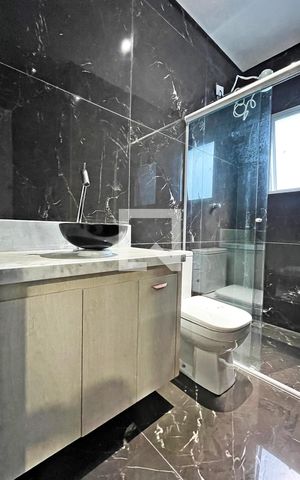 Casa para alugar com 333m², 3 quartos e 6 vagasBanheiro da Suíte 1