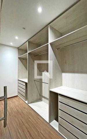 Casa para alugar com 333m², 3 quartos e 6 vagasCloset da Suíte 1