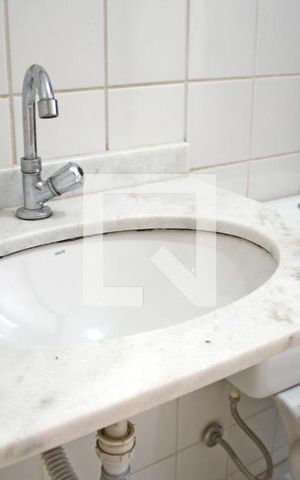 Apartamento para alugar com 44m², 2 quartos e 1 vagaBanheiro Social