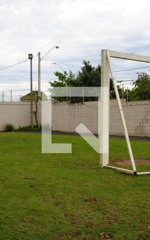 Apartamento para alugar com 44m², 2 quartos e 1 vagaÁrea comum - Campo de futebol