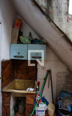 Casa à venda com 100m², 3 quartos e 1 vagaÁrea de Serviço