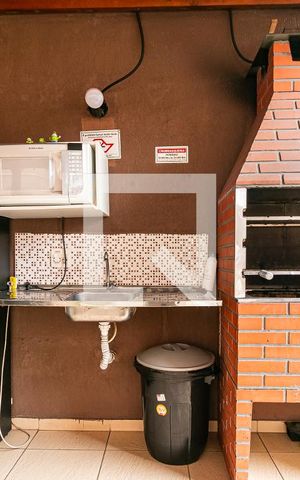Apartamento à venda com 40m², 1 quarto e sem vagaÁrea comum - Churrasqueira