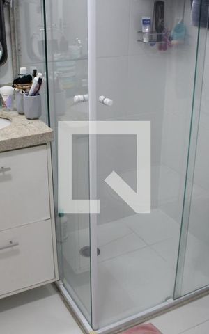 Apartamento à venda com 88m², 2 quartos e 2 vagasBanheiro da Suíte
