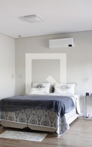 Casa à venda com 170m², 3 quartos e 5 vagasSuíte