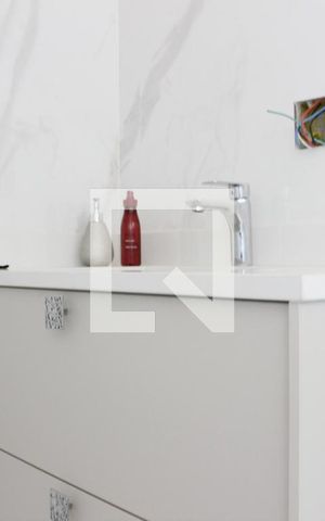 Casa à venda com 170m², 3 quartos e 5 vagasBanheiro da Suíte
