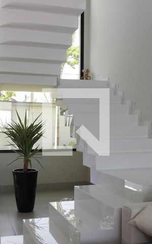 Casa à venda com 170m², 3 quartos e 5 vagasSala