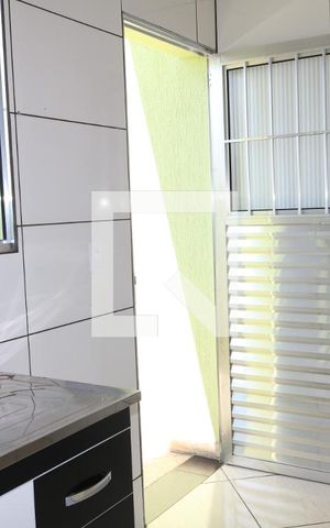Casa para alugar com 70m², 2 quartos e 1 vagaCozinha