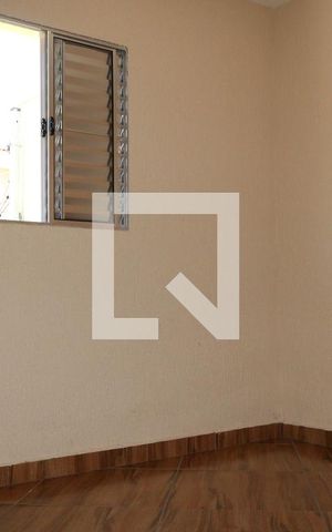 Casa para alugar com 70m², 2 quartos e 1 vagaQuarto 1