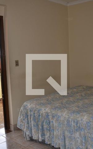 Casa à venda com 180m², 4 quartos e 1 vagaQuarto 1