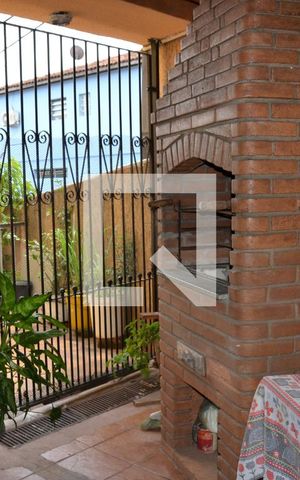 Casa à venda com 180m², 4 quartos e 1 vagaChurrasqueira
