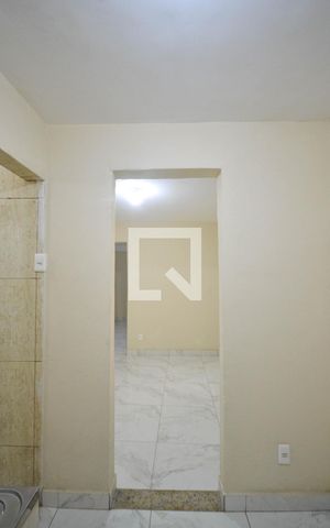 Casa para alugar com 50m², 1 quarto e sem vaga Casa para alugar com 50m², 1 quarto e sem vagaCozinha