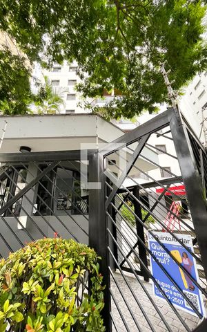 Apartamento à venda com 100m², 2 quartos e 2 vagas Apartamento à venda com 100m², 2 quartos e 2 vagasFachada e portaria