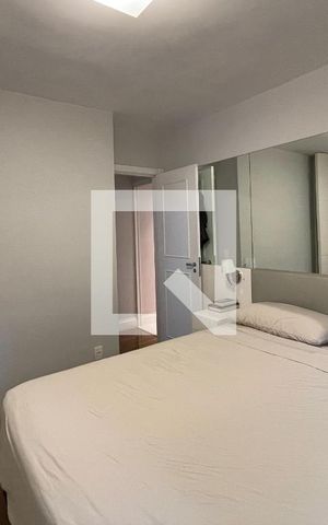 Apartamento à venda com 100m², 2 quartos e 2 vagas Apartamento à venda com 100m², 2 quartos e 2 vagasSuíte