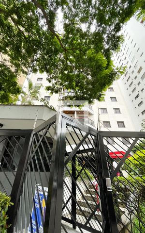 Apartamento à venda com 100m², 2 quartos e 2 vagas Apartamento à venda com 100m², 2 quartos e 2 vagasFachada e portaria