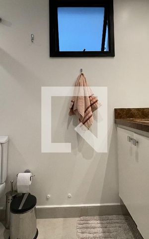 Apartamento à venda com 100m², 2 quartos e 2 vagas Apartamento à venda com 100m², 2 quartos e 2 vagasBanheiro da Suíte