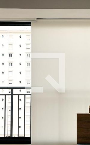 Studio à venda com 26m², 1 quarto e sem vaga Studio à venda com 26m², 1 quarto e sem vagaStudio - Janela