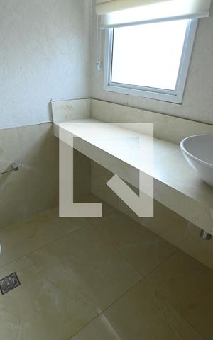 Apartamento à venda com 127m², 3 quartos e 3 vagas Apartamento à venda com 127m², 3 quartos e 3 vagasLavabo