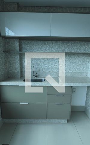 Apartamento à venda com 127m², 3 quartos e 3 vagas Apartamento à venda com 127m², 3 quartos e 3 vagasVaranda