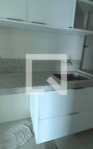 Apartamento à venda com 127m², 3 quartos e 3 vagas Apartamento à venda com 127m², 3 quartos e 3 vagasÁrea de Serviço