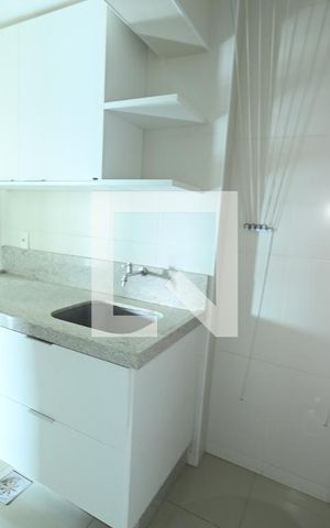 Apartamento à venda com 127m², 3 quartos e 3 vagas Apartamento à venda com 127m², 3 quartos e 3 vagasÁrea de Serviço
