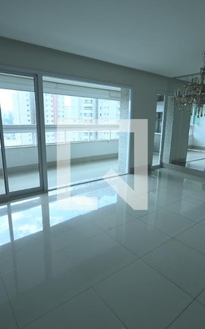 Apartamento à venda com 127m², 3 quartos e 3 vagas Apartamento à venda com 127m², 3 quartos e 3 vagasSala
