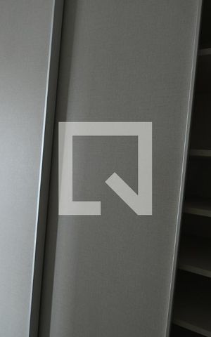 Apartamento à venda com 127m², 3 quartos e 3 vagas Apartamento à venda com 127m², 3 quartos e 3 vagasCloset