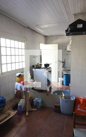Casa à venda com 410m², 5 quartos e 3 vagas Casa à venda com 410m², 5 quartos e 3 vagasDespensa 2