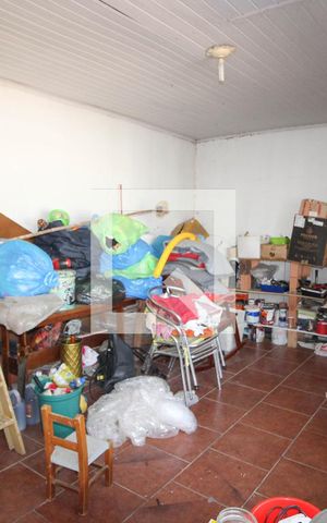 Casa à venda com 410m², 5 quartos e 3 vagas Casa à venda com 410m², 5 quartos e 3 vagasDespensa 2