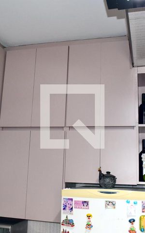 Apartamento à venda com 109m², 2 quartos e sem vagaCozinha - armário
