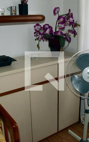 Apartamento à venda com 109m², 2 quartos e sem vagaQuarto 2 - escritório