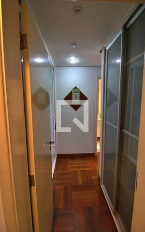 Apartamento à venda com 490m², 4 quartos e 5 vagas Apartamento à venda com 490m², 4 quartos e 5 vagasCorredor