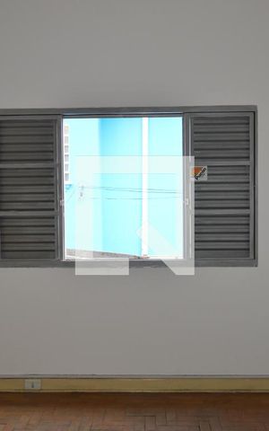 Casa para alugar com 191m², 3 quartos e 1 vagaQuarto 1