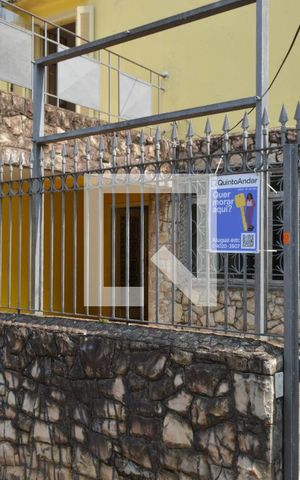 Casa para alugar com 191m², 3 quartos e 1 vagaFachada + Plaquinha