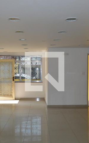 Casa para alugar com 191m², 3 quartos e 1 vagaSala