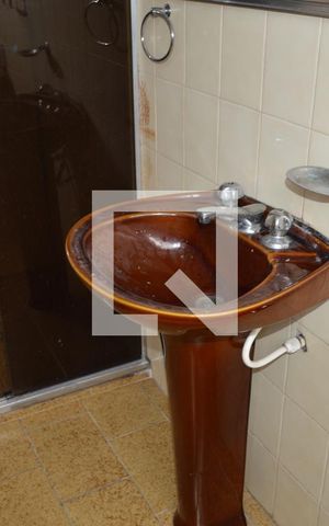 Casa para alugar com 191m², 3 quartos e 1 vagaBanheiro
