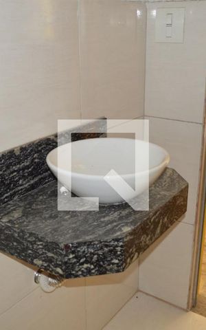 Casa para alugar com 191m², 3 quartos e 1 vagaBanheiro 1 da Área de Serviço