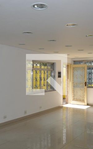 Casa para alugar com 191m², 3 quartos e 1 vagaSala