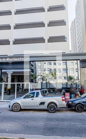 Apartamento à venda com 43m², 2 quartos e 1 vaga Apartamento à venda com 43m², 2 quartos e 1 vagaFachada