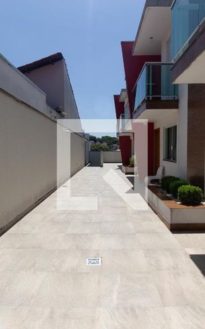 Casa de condomínio à venda com 80m², 2 quartos e 2 vagas Casa de condomínio à venda com 80m², 2 quartos e 2 vagasÁrea comum