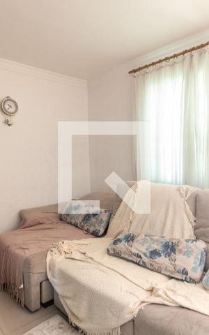 Casa de condomínio à venda com 80m², 2 quartos e 2 vagas Casa de condomínio à venda com 80m², 2 quartos e 2 vagasSala