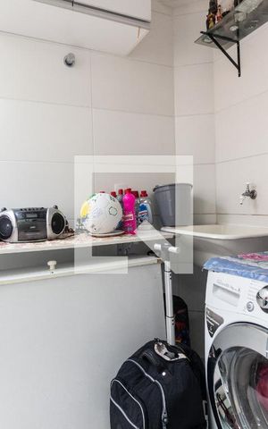 Casa de condomínio à venda com 80m², 2 quartos e 2 vagas Casa de condomínio à venda com 80m², 2 quartos e 2 vagasÁrea de serviço