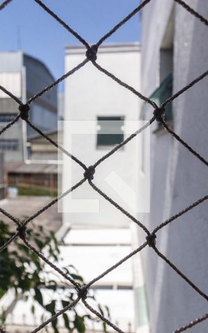 Casa de condomínio à venda com 80m², 2 quartos e 2 vagas Casa de condomínio à venda com 80m², 2 quartos e 2 vagasVista