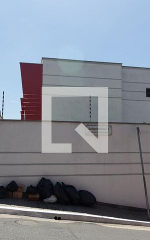 Casa de condomínio à venda com 80m², 2 quartos e 2 vagas Casa de condomínio à venda com 80m², 2 quartos e 2 vagasFachada