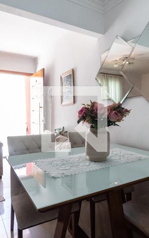 Casa de condomínio à venda com 80m², 2 quartos e 2 vagas Casa de condomínio à venda com 80m², 2 quartos e 2 vagasSala de jantar