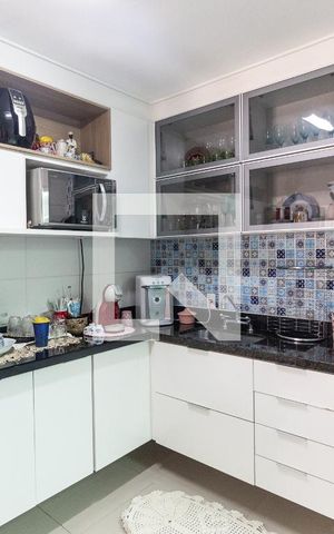 Casa de condomínio à venda com 80m², 2 quartos e 2 vagas Casa de condomínio à venda com 80m², 2 quartos e 2 vagasCozinha