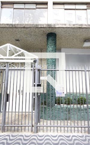 Apartamento para alugar com 29m², 1 quarto e sem vaga Apartamento para alugar com 29m², 1 quarto e sem vagaEntrada