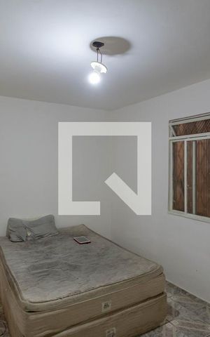 Casa à venda com 100m², 3 quartos e 1 vaga Casa à venda com 100m², 3 quartos e 1 vagaQuarto 1