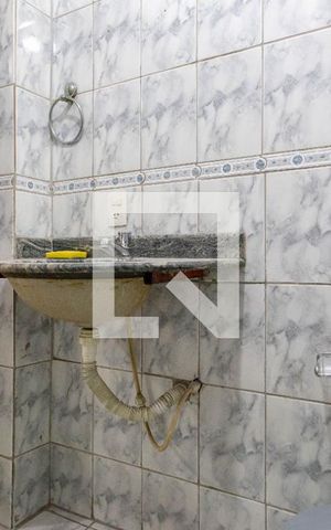 Casa à venda com 100m², 3 quartos e 1 vaga Casa à venda com 100m², 3 quartos e 1 vagaBanheiro da Suíte
