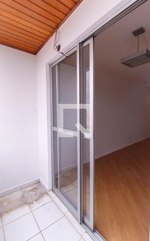 Apartamento à venda com 57m², 2 quartos e 1 vaga Apartamento à venda com 57m², 2 quartos e 1 vagaLavabo