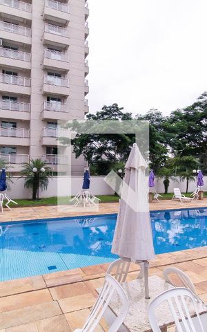 Apartamento à venda com 57m², 2 quartos e 1 vaga Apartamento à venda com 57m², 2 quartos e 1 vagaÁrea comum - Piscina